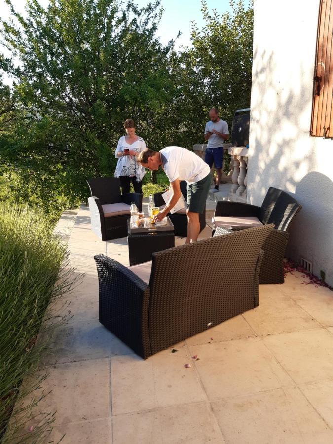 Maison De Famille Entre Vigne Et Lavande Verfeuil Екстериор снимка